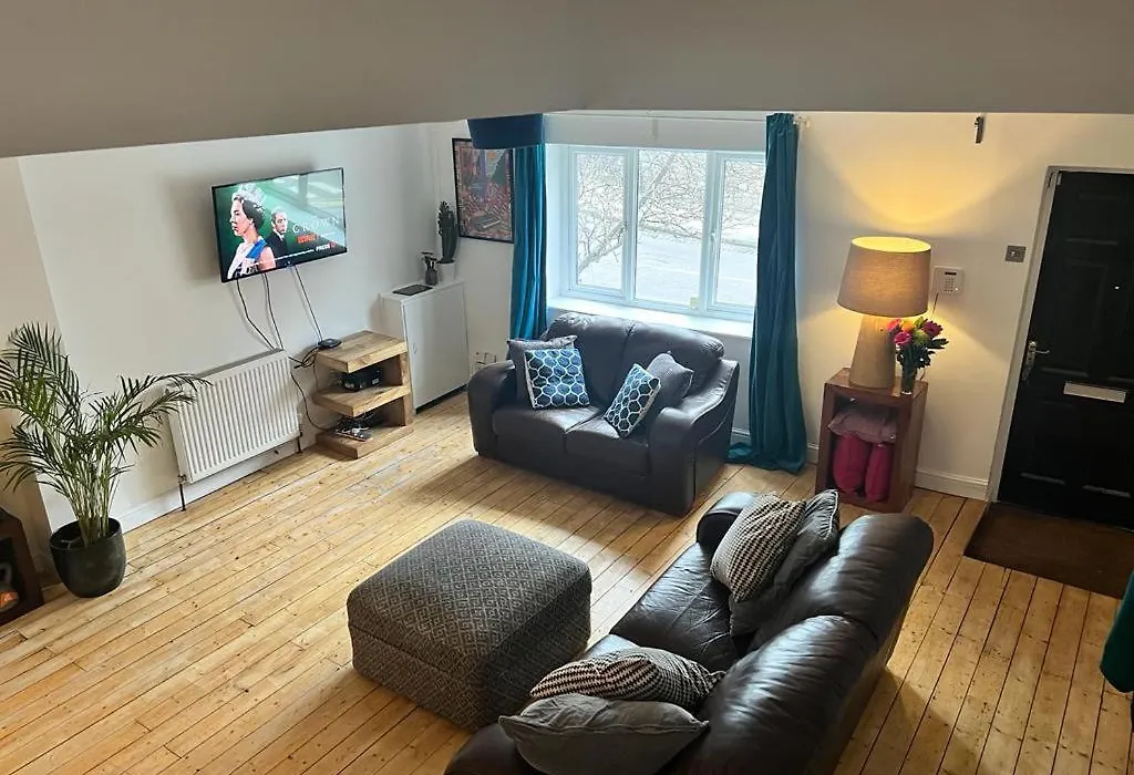 Ferienhaus Spacious 3 Bedroom House Close To Centre
