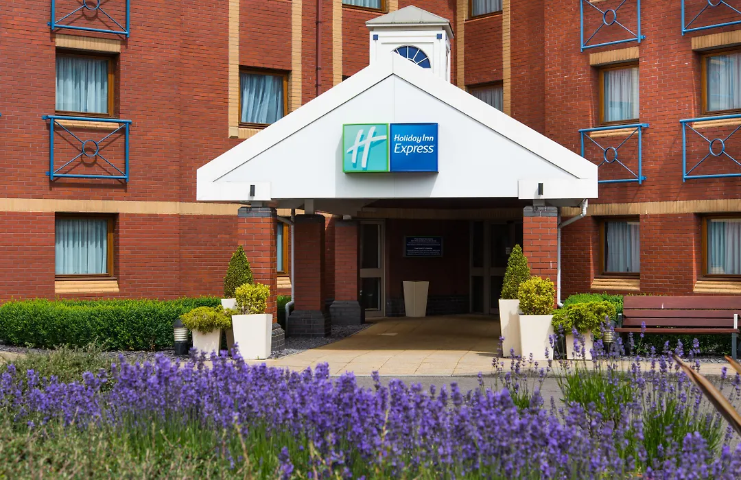 Express Bristol By Ihg Otel 3*